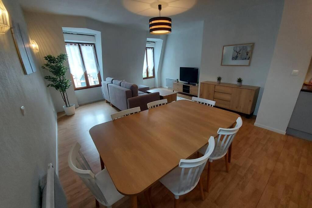 Appartement Moderne, Hyper-Centre - 6/8 Pers. Bagnères-de-Luchon Exterior foto